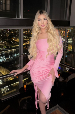 Escort  Luxia from Central London