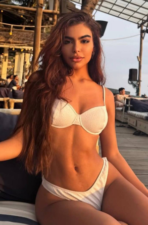 Escort  Farzana from Central London