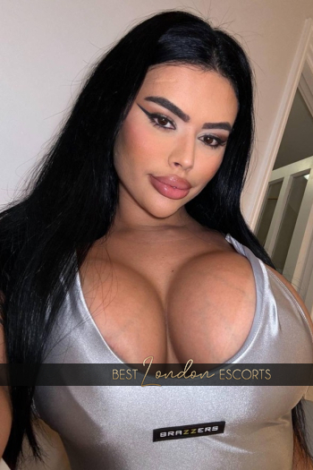 Bella Sadim's photo 13