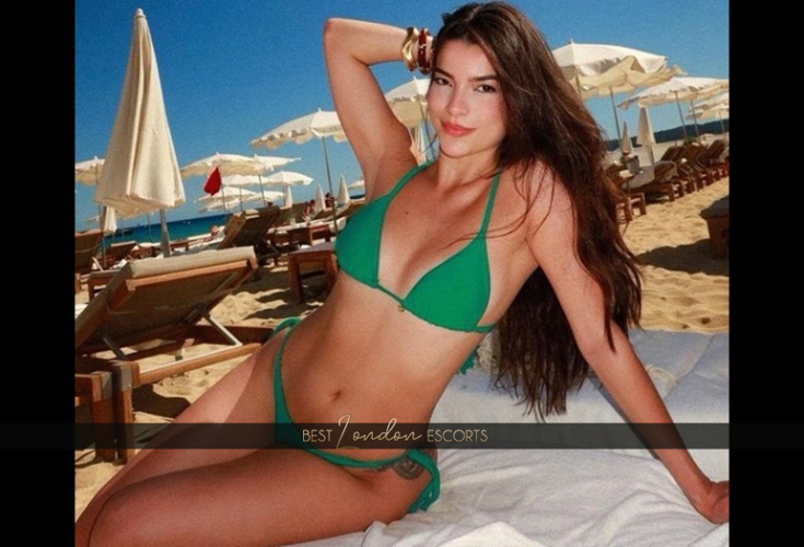 Seraphine photo 7