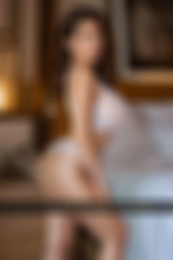 Lola's photo 0